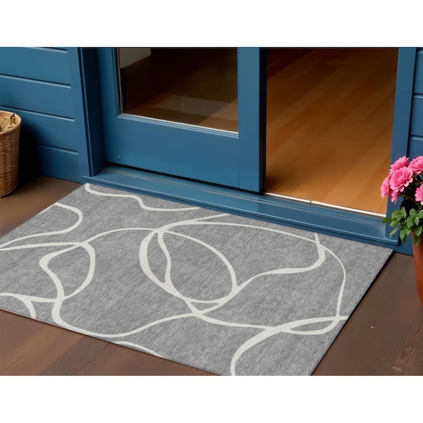 Homeroots 3' X 5' Gray And Ivory Abstract Washable Indoor Outdoor Area Rug 597481 - main