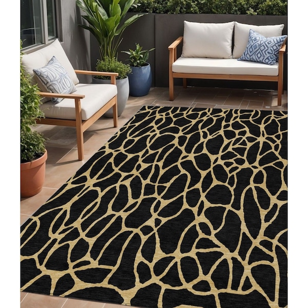 Homeroots 5' X 8' Black And Gold Geometric Washable Indoor Outdoor Area Rug 599179 - main