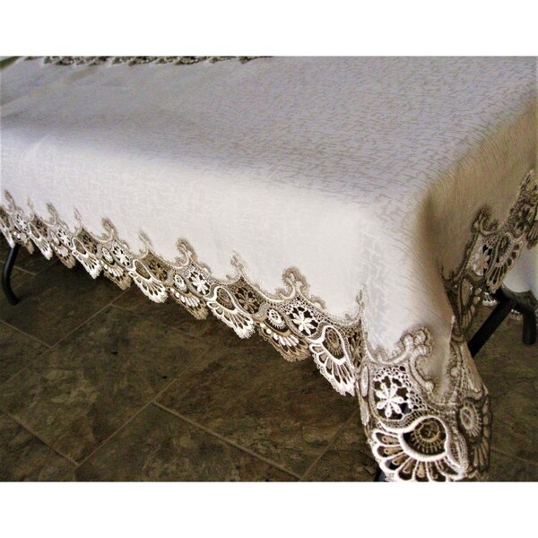 Sinobrite H8139-FF-68x104 68 x 104 in. Cocoa European Lace with White Antique Fabric Tablecloth H8139/FF-68x104 - main