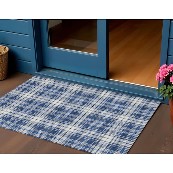 Homeroots 3' X 5' Navy Blue And Ivory Plaid Washable Indoor Outdoor Area Rug 597117 - main