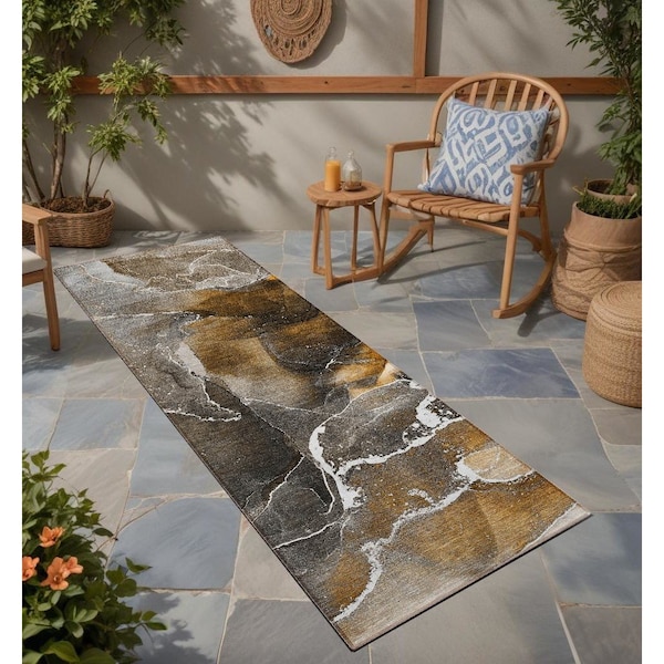 Homeroots 8' Runner Brown and Gray Abstract Washable Non Skid Indoor Outdoor Runner Rug 559434 - main