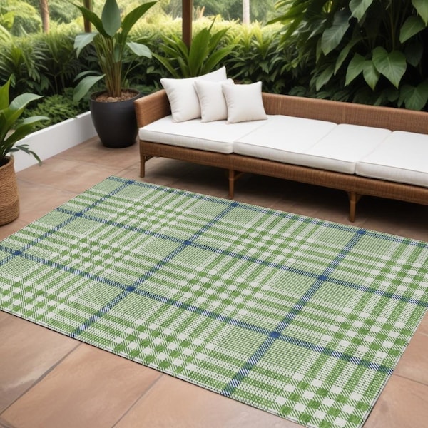 Homeroots 8' X 10' Green And Ivory Plaid Washable Indoor Outdoor Area Rug 601473 - main