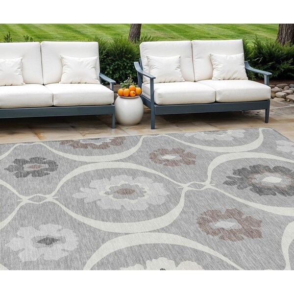 Homeroots 8' X 10' Gray Charcoal And Brown Medallion Washable Indoor Outdoor Area Rug 589611 - main