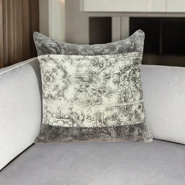 Homeroots 20" Beige and Gray Damask Cotton Throw Pillow 529339 - main