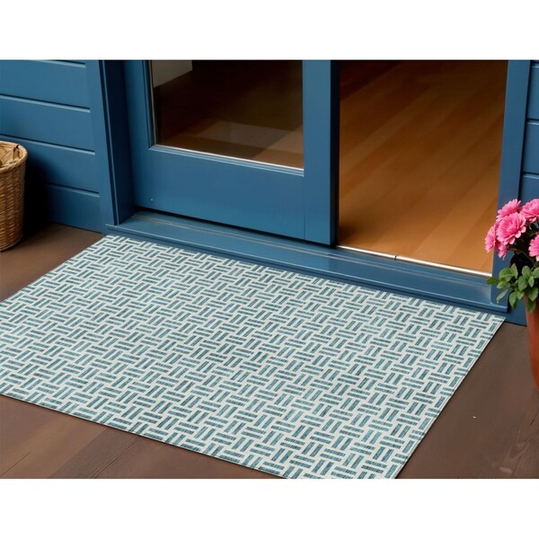 Homeroots 3' X 5' Teal Blue And Ivory Geometric Washable Indoor Outdoor Area Rug 614779 - main