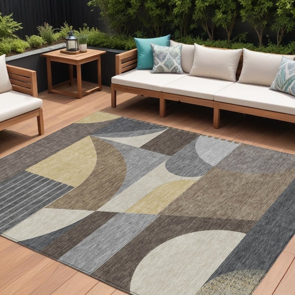 Homeroots 10' X 14' Brown Taupe And Wheat Geometric Washable Indoor Outdoor Area Rug 616723 - main