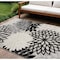 Homeroots 6' X 9' Black And White Floral Indoor Outdoor Area Rug 546678 - alternate 7
