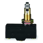 OMRON Industrial Snap Action Switch, Cross Roller, Panel Mount, Plunger Actuator, SPDT Z-15GQ21-B7-K